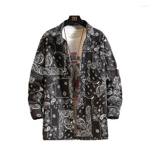 Camisas casuais masculinas Primavera e outono Marca juvenil de rua japonesa Casa vintage Caixa Pingente de impressão completa de impressão completa Camisa de manga comprida