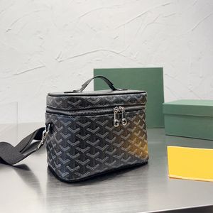 Make-up-Tasche, Designer-Tasche, luxuriöse Kulturtasche, Patchwork-Grafikdesign-Tasche, Material, Ledertaschen, modische Tasche im lässigen Stil, vielseitige Tasche im beliebten Stil, sehr schön