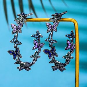 Huggie Godki Fashion Jewelry Brand Charms Luxury Fjärilar Hoop Earrings For Women Copper Pave Cubic Zirconia Women Earrings Gift