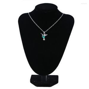 Pendanthalsband 1 PC Lady Hummingbird Flight Halsband Bankett CLAVICLE Kedja Gradering Födelsedag Dagliga slitage Fashion Smyckesgåva