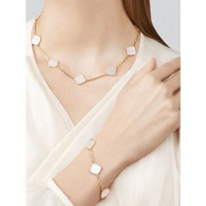 Luxur Design Double Side Clover Pendant Necklace Armband Smycken Set for Women Gift