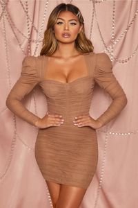 Abiti casual Abito invernale 2023 Maglia donna Ruffle Bubble Manica lunga Sexy Mini fasciatura Abiti celebrità marrone Guaina elegante