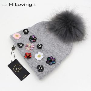 Beanies Beanie/Kafatası Kapakları Tasarımı Kış kadın yün şapka ile büyük gerçek kürk pom örgü bere şapkaları kadınlar için yumuşak çiçek desen kafataları