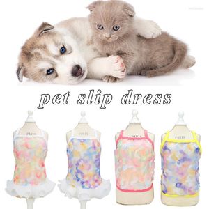 Odzież dla psa Summer Botton Bear Pet Cat Spódnica Ins Puppy kamizelka Sukienki T-shirt dla małych psów