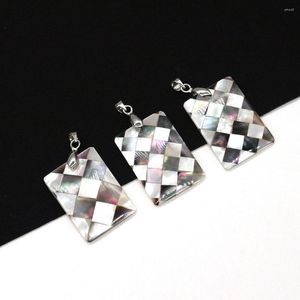 Anhänger Halsketten Natürliche Muschel Spleißen Rechteckig 20x30mm Produktion Hochwertiger Charme Mode Frauen Schmuck DIY Halskette Ohrringe