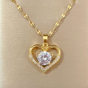 Colares de pingentes de colar de coração artificial para mulheres de aço inoxidável de aço inoxidável de aço de aço de pescoço jóias femininas 230522