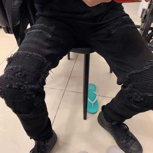 Designer Clothing Amires Jeans Denim Pants Amies Street Fashion Brand Black Hole Mens Scraped Patch Beggar Pants Elastic Slim Fit Leggings Distressed Ripped 2023