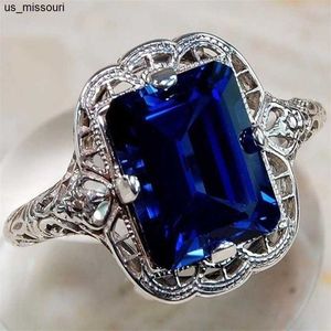 Кольца полосы 925 Серебряный цвет бриллиант -сапфировый кольцо Fine Luxury Bizuteria Blue Topaz Gemstone Обручальные ювелирные изделия 925 Diamond Ring For Women J230522