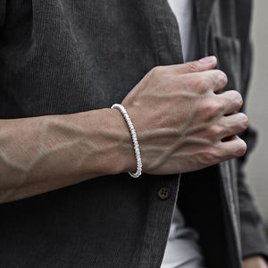 أساور S4 Silver Color Plain Circle Bracelet Men's Simple Nuffical Forme Strendy AllMatch زوجين سوار الرجال والنساء تصميم متخصصة