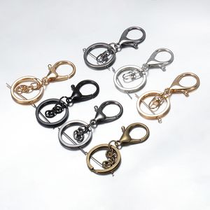 10st KeyChain Hummer Clasps nyckelkedjor Ringtillbehör Bag Charms bil Keyring Trinket Partihandel smycken gör DIY -komponenter