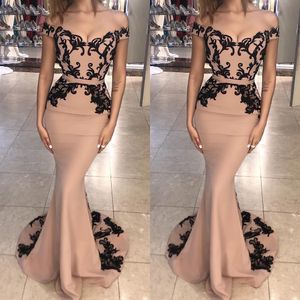 2023 Vintage Evening Dresses Wear Off Shoulder Black Lace Appliques Mermaid Nude Champage Prom Gowns Special Occasion Floor Length
