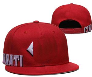 Американский бейсбол Атланта Snapback Los Angeles Hats New York Chicago La NY Pittsburgh Luxury Designer Boston Casquette Sports Hat Betback Регулируемая шапка A56