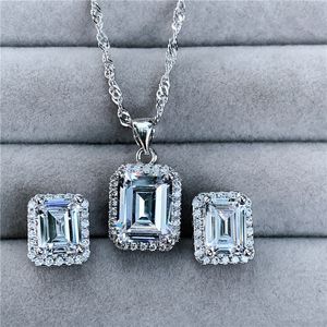 المعلقات Vauable 925 Sterling Silver AAAAA Zircon بيان زفاف قلادة للنساء مجوهرات حفلات الزفاف