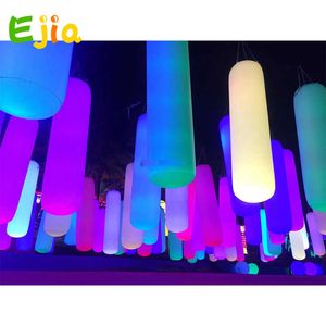 PVC commerciale 100/150/200m che fa pubblicità a LED gonfiabili d'attaccatura gonfiabili della colonna LED gonfiabili di tocco leggero per l'evento del partito