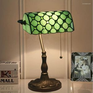 Tischlampen WOERFU Tiffany-Lampe Legierungssockel Retro Bank Hellgrün Schlafzimmer Wohnzimmer El Nachttisch