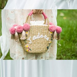 Taillentaschen Böhmische Strandtasche für Frauen Niedliche handgemachte Strohquasten Pom Sommerurlaub Handtaschen Kordelzug Korb Reisetasche