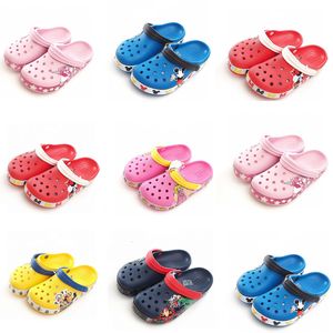 Jibit charms Kids' Classic Real Fun Shoes Clog Lab styles Minions graphics Pivoting heel straps