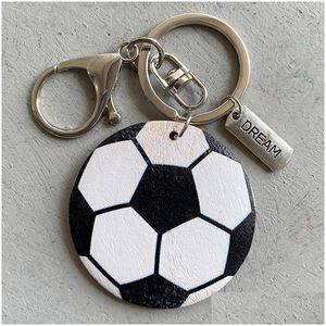 Keychains Lanyards Wooden Keychain Pendant Creative Football Baseball Basketball Sports Decoration Key Chain Gift Keyring Drop Del Dhslm