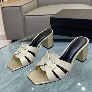 Luxury tribute slides low heel sandal Women slipper slide Nude patent leather fashion Lady Beach Sandals Casual Slippers Ladies Comfort slip on Shoes