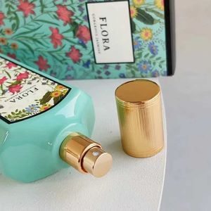 Parfym 100 ml kvinnor parfymer eau de parfum flora 3.3fl.oz långvarig luktfruktblomma edt lady spray doft köln topp version kvalitet snabbt fartyg