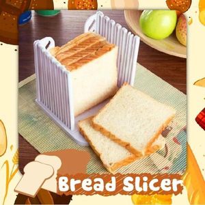 Table Mats Professional Bread Loaf Toast Cutter Slicer Slicing Cutting Guide Mold Maker Kitchen Tool Practical