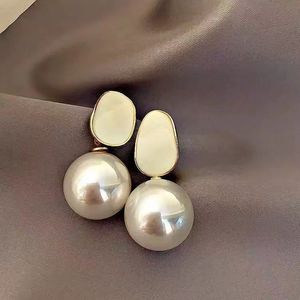 Delicate Imitation Pearl Earrings Bride Wedding Accessories Temperament Elegant Ear Earrings New Trendy Women Jewelry