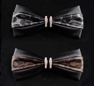 Pajaritas 2022 de alta calidad de cuero PU líneas de corbata temperamento hombres vestido de boda Chao presidió The British5545770