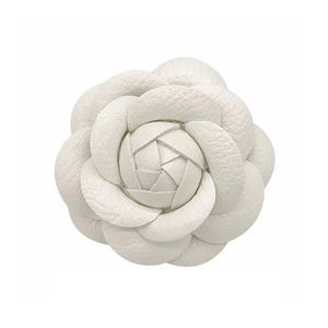 Marca de luxo Camellia Silk Fabric Flower Broche Broche Flor Flor Flor Branco Braruach Pino