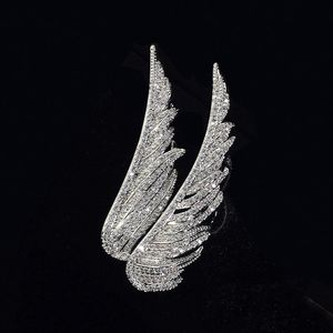 Nowe luksusowe skrzydła aniołów Broothe Rhinestone Pin for Women Glitter Koler