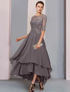 Gray High Low Mother of the Bride Dresses 2023 Scoop Asymmetrical Tea Length Chiffon Lace Half Sleeve Tier Wedding Guest Party Gowns