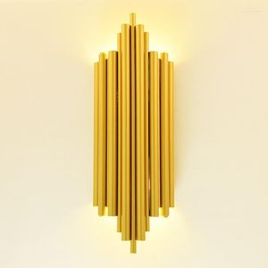 Стеновые лампы современный хрустальный лампа ретро зеркало для спальни светодиодная рука