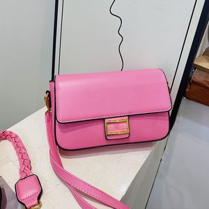 Neue frauen Taschen Einfache Einfarbig Einzel-Schulter Tasche Dekorative Buchstaben Messenger Taschen Handtasche Großhandel