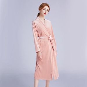 Women's Sleepwear 2023 Velour Bridesmaid Robes Pink Silky Wedding Bridal Sisters Letter Embroidery Dressing Gown/ Kimono Bathrobes