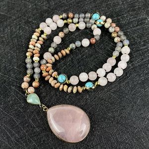 Halsketten 2021 Boho-Stil Rosa Kristall Tröpfchenform Charme Perlen geknotet Böhmen Lariat Halskette Yoga Energie Geschenk Schmuck Drop Shipping