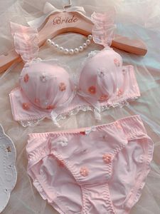 Bras Sets Sweet And Cute Girly Underwear Comfortable With Steel Ring Embroidery Thin Cup Bra Set Large Size Gathering Women Lingerie