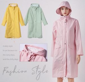 Regnrockar Kvinnor Stylish Long Raincoat Vattentät regnjacka med huva Bubble Coat Poncho Men8449179