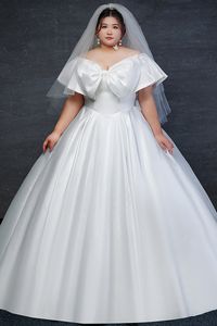 Plus-storlek bröllopsklänning satin från axeln korta ärmar snörning bakre brudklänningar hög midja med stor båge