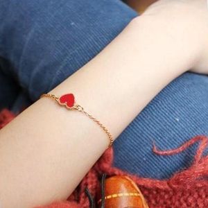 Armband Designer Heart Armband Jewelry Luxury Clover Bangle Fashion Classic Armband Valentine's Day Gift Engagement Smycken Klöver Bangle Without Box 5A