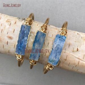 Bracciale rigido in Kyanite grezzo con barra in pietra, bracciale con barra in pietra, bracciale regolabile in ottone grezzo, gioielli Boho, jeans denim, regalo da damigella d'onore BM11244