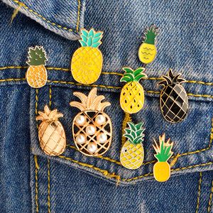 Cartoon Ananas Emaille Pins Benutzerdefinierte Broschen Gelb Schwarz Ananas Essen Obst Denim Hemd Revers Pin Mantel Abzeichen Mode Schmuck