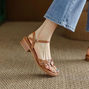 Sandalen Damen Retro Literary Römische Stil hohle Frauenschuhe Sommer Feste Farbe Dicke Absätze flacher Boden Damen 79621 53517 34365