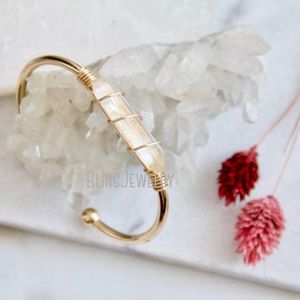 Bracelets Clear Quartz Bangle Wire Wrapped Bracelet Gold or Rose Gold Guff Bangle Crystal Point Cuff Bracelet