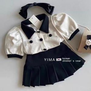 Giyim setleri yaz küçük kızlar çocuklar set siyah beyaz iki 2 adet Topsskirts bebek kıyafetleri çocuklar için doğum günü kıyafetleri 230522