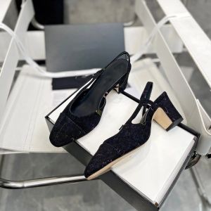 Chanells Chanel Heels Fashion Sandals High Crasual Women Flip Flops Chanellies Lady Shoes flat Ladies Подличная лака