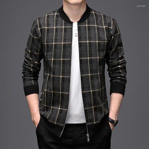 Men's Jackets Spring 2023 Wool Oversized Plaid Husband Jacket For Mens Style Classic Checked Baseball Bomber Big Size Trendy