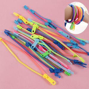 Other Event Party Supplies 15Pcs Antistress Zipper Bracelet Autism Hand Sensory Fidget Toys Favors for Kids Birthday Baby Shower Goodie Bags Gift 230522