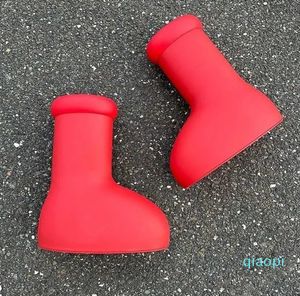 Big Red Boots 2023 Astro Boy Boot Cartoon w prawdziwą modę mężczyzn Kobiety deszczowe grube gumowe platforma duże buty do kolan z pudełkiem