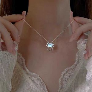 Necklaces opal Pendant Necklace Clavicle Chain Women Fashion Simple Bell Jewelry Temperature Party Wedding Gift G220524