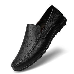 Designer män kvinnor casual skor herrar slip-on womens läder fast färg grön vit utomhus sneaker tränare