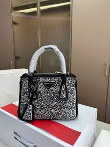 패션 다이아몬드 백 스팽글 가죽 가죽 고용량 여성 핸드백 디자이너 고급 가방 ID Royalfashion_bag